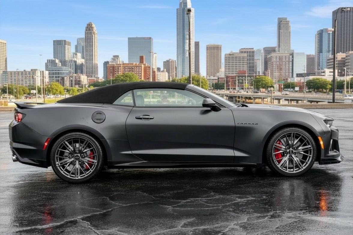 2024-Camaro-Convertible-Black-Top.jpg